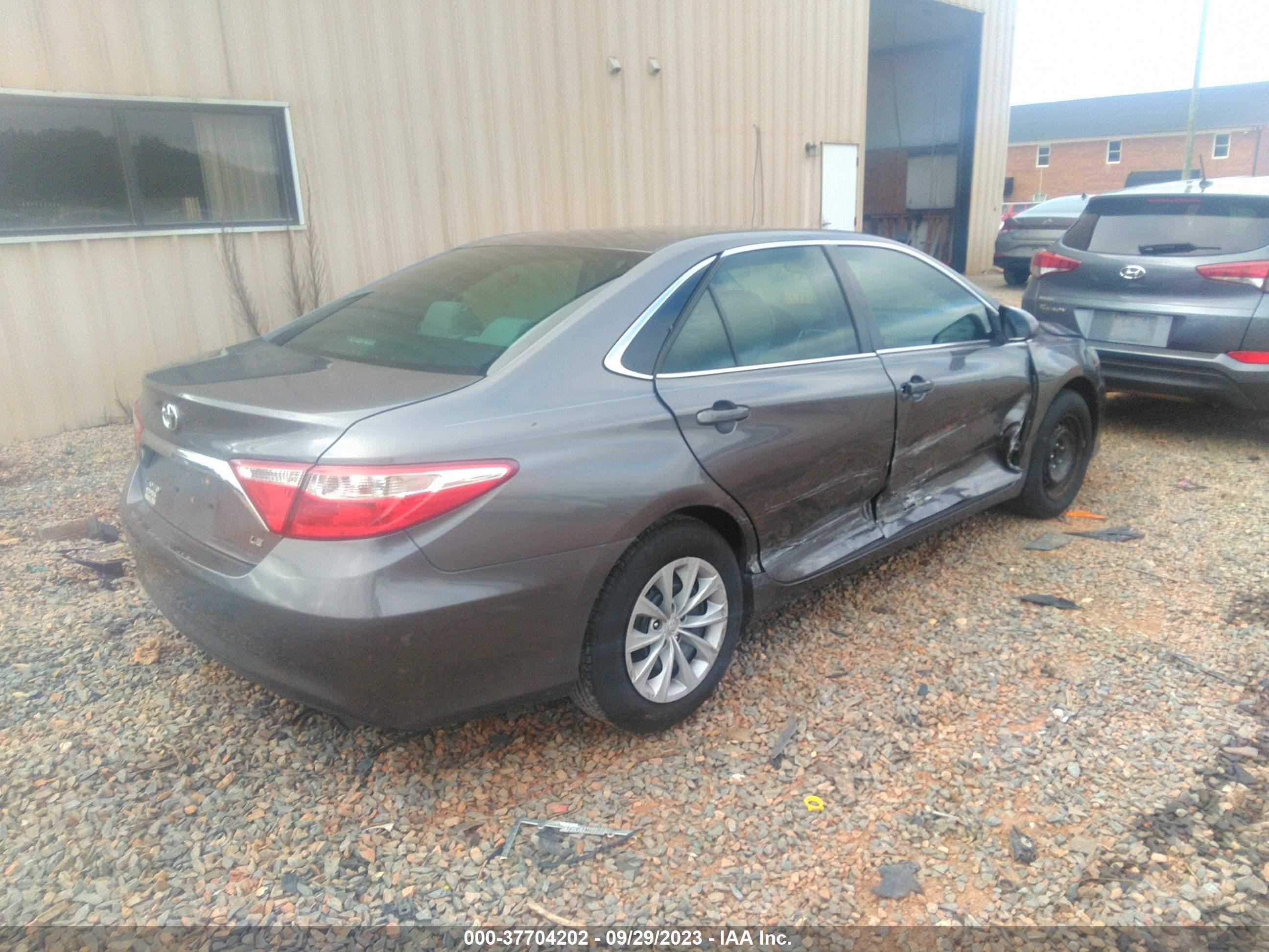 Photo 3 VIN: 4T1BF1FK1FU008479 - TOYOTA CAMRY 