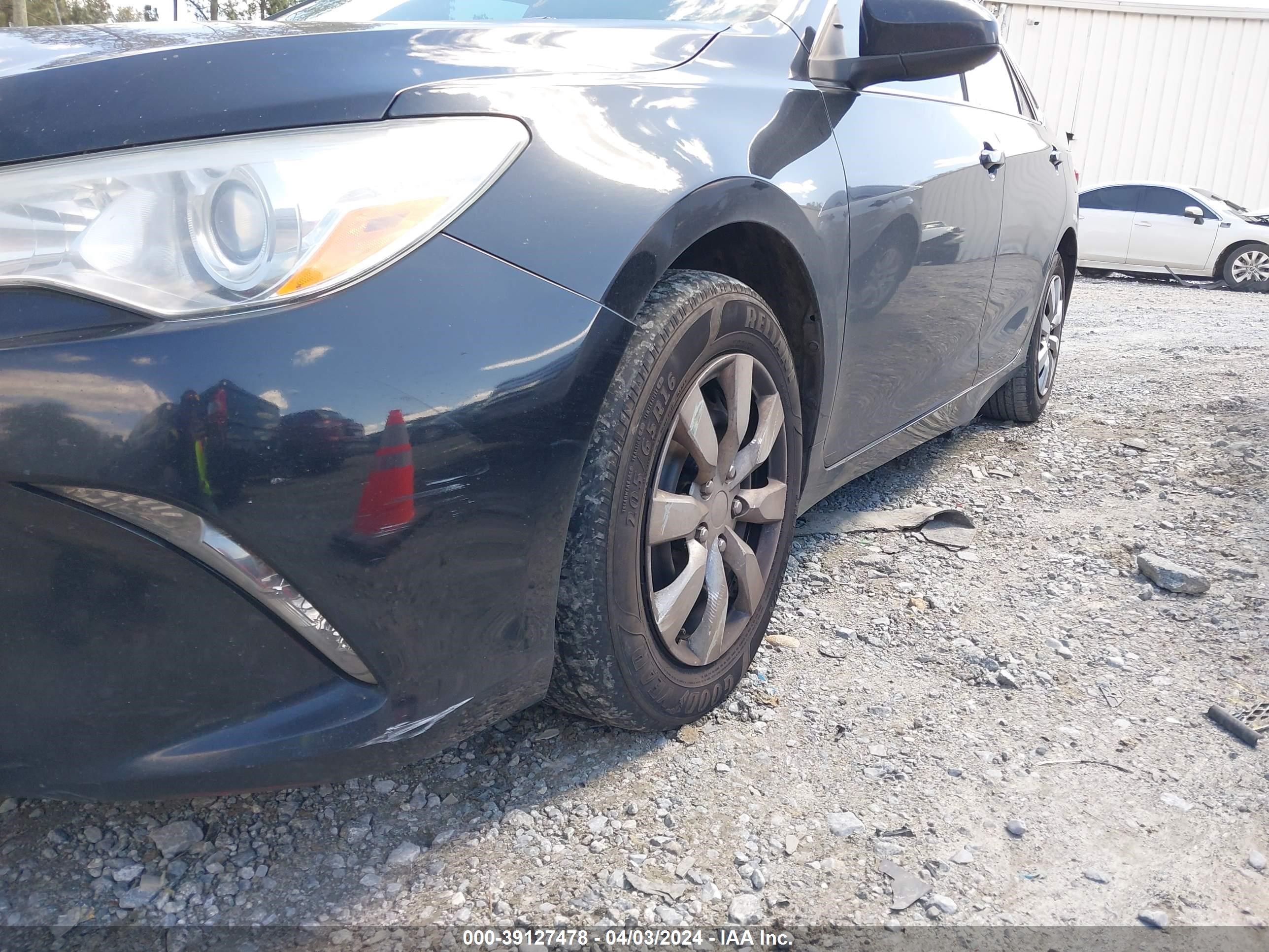 Photo 5 VIN: 4T1BF1FK1FU079035 - TOYOTA CAMRY 