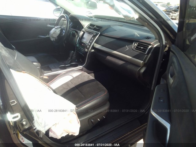 Photo 4 VIN: 4T1BF1FK1FU904846 - TOYOTA CAMRY 