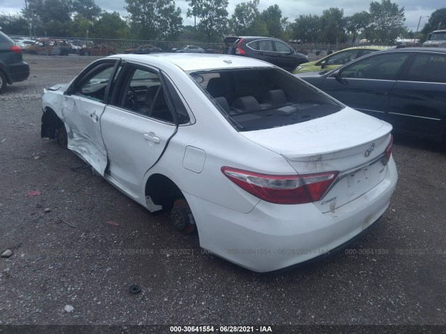 Photo 2 VIN: 4T1BF1FK1FU921615 - TOYOTA CAMRY 