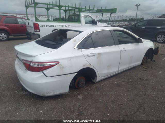 Photo 3 VIN: 4T1BF1FK1FU921615 - TOYOTA CAMRY 