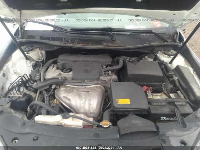 Photo 9 VIN: 4T1BF1FK1FU921615 - TOYOTA CAMRY 