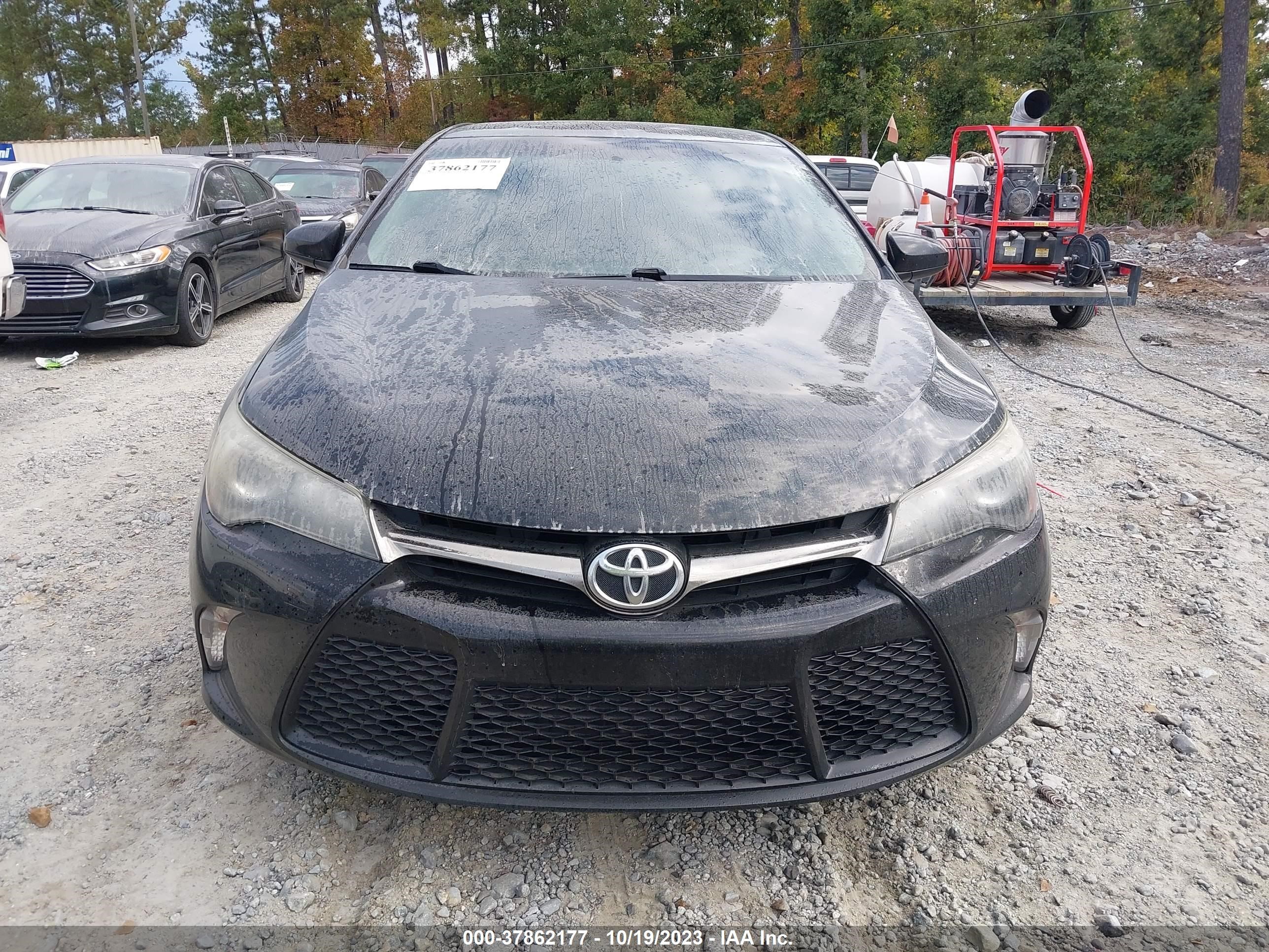 Photo 11 VIN: 4T1BF1FK1FU927334 - TOYOTA CAMRY 