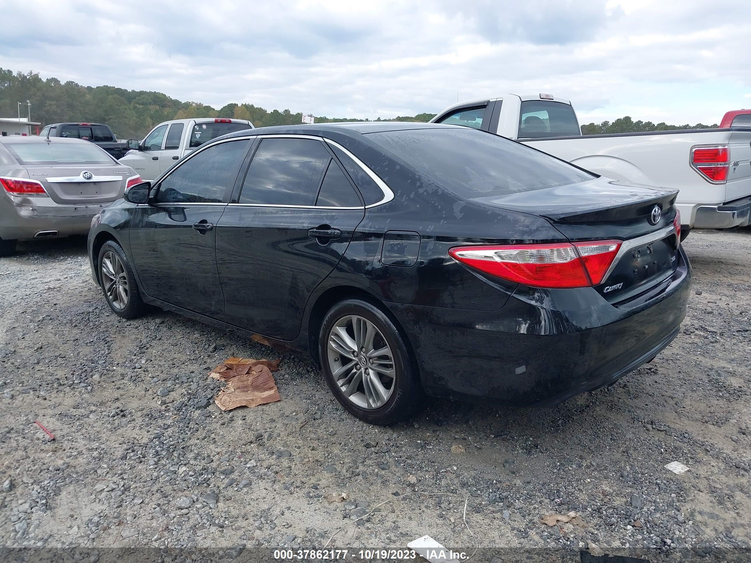 Photo 2 VIN: 4T1BF1FK1FU927334 - TOYOTA CAMRY 