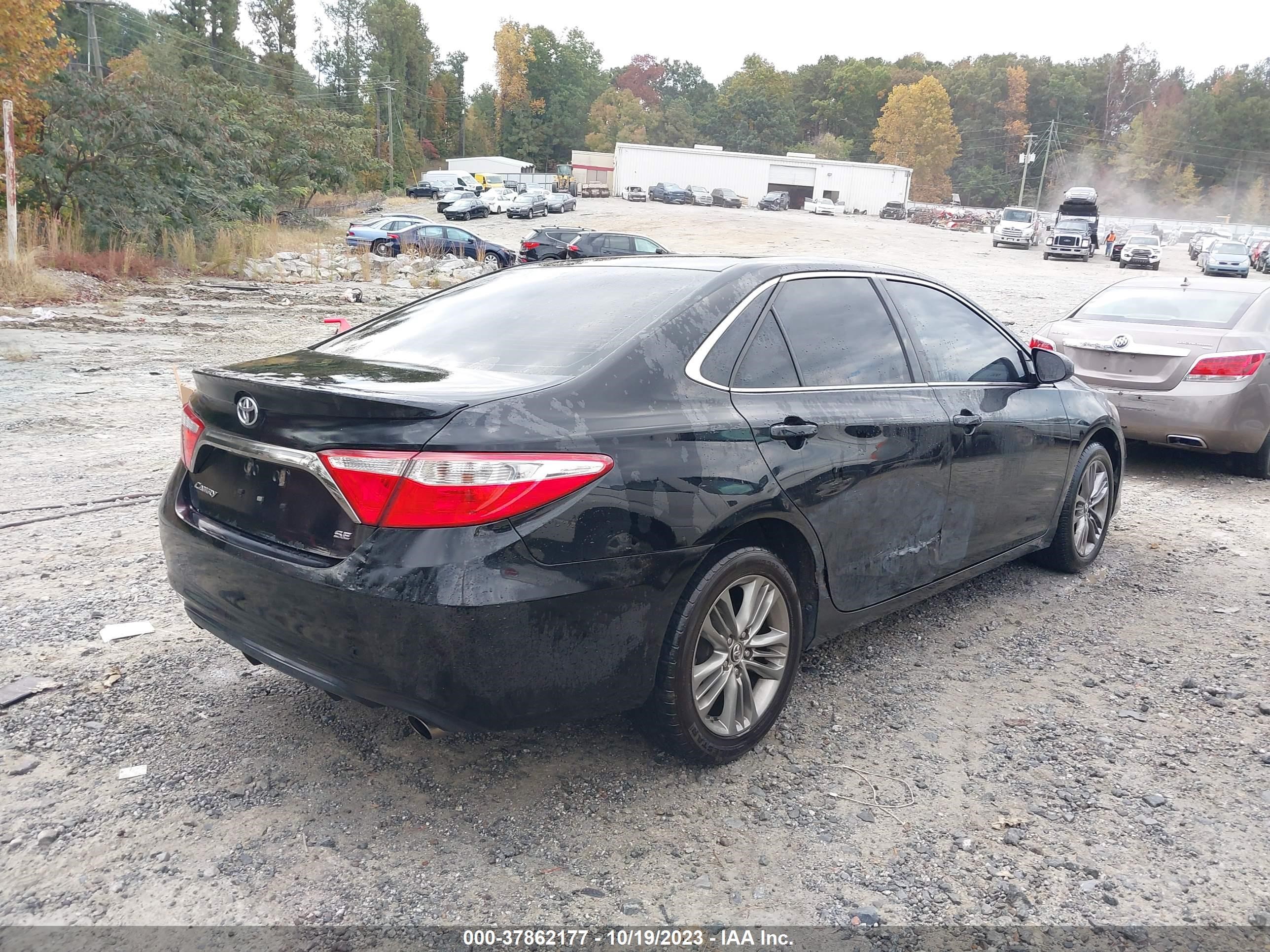 Photo 3 VIN: 4T1BF1FK1FU927334 - TOYOTA CAMRY 