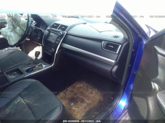 Photo 4 VIN: 4T1BF1FK1FU981054 - TOYOTA CAMRY 