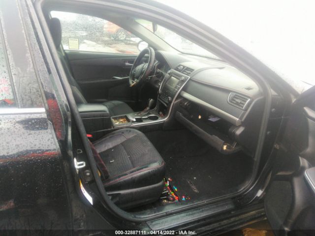 Photo 4 VIN: 4T1BF1FK1FU981300 - TOYOTA CAMRY 