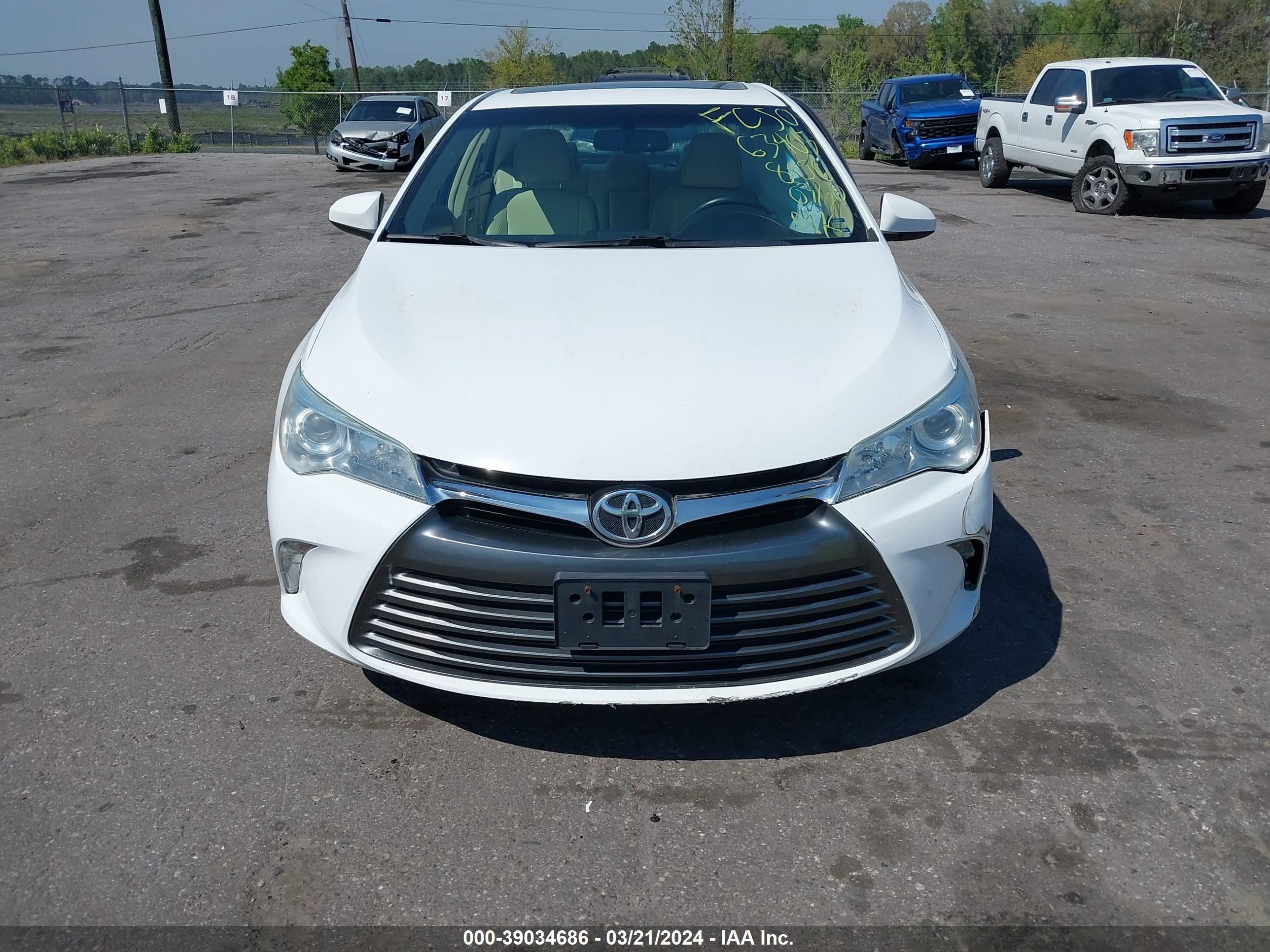 Photo 10 VIN: 4T1BF1FK1FU988456 - TOYOTA CAMRY 