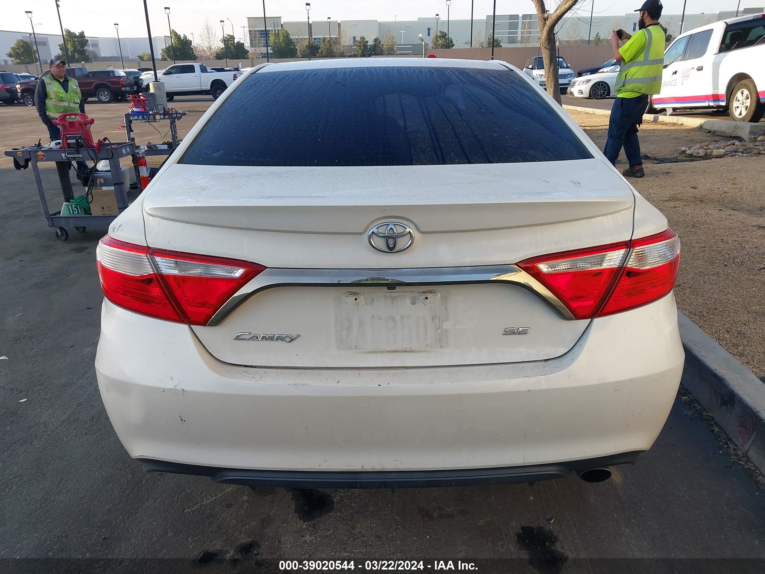 Photo 16 VIN: 4T1BF1FK1GU122659 - TOYOTA CAMRY 