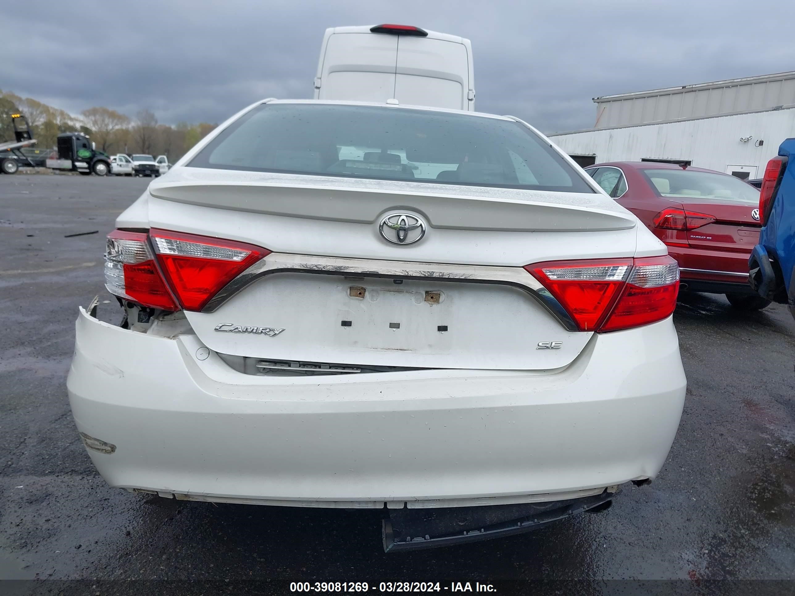 Photo 15 VIN: 4T1BF1FK1GU169710 - TOYOTA CAMRY 