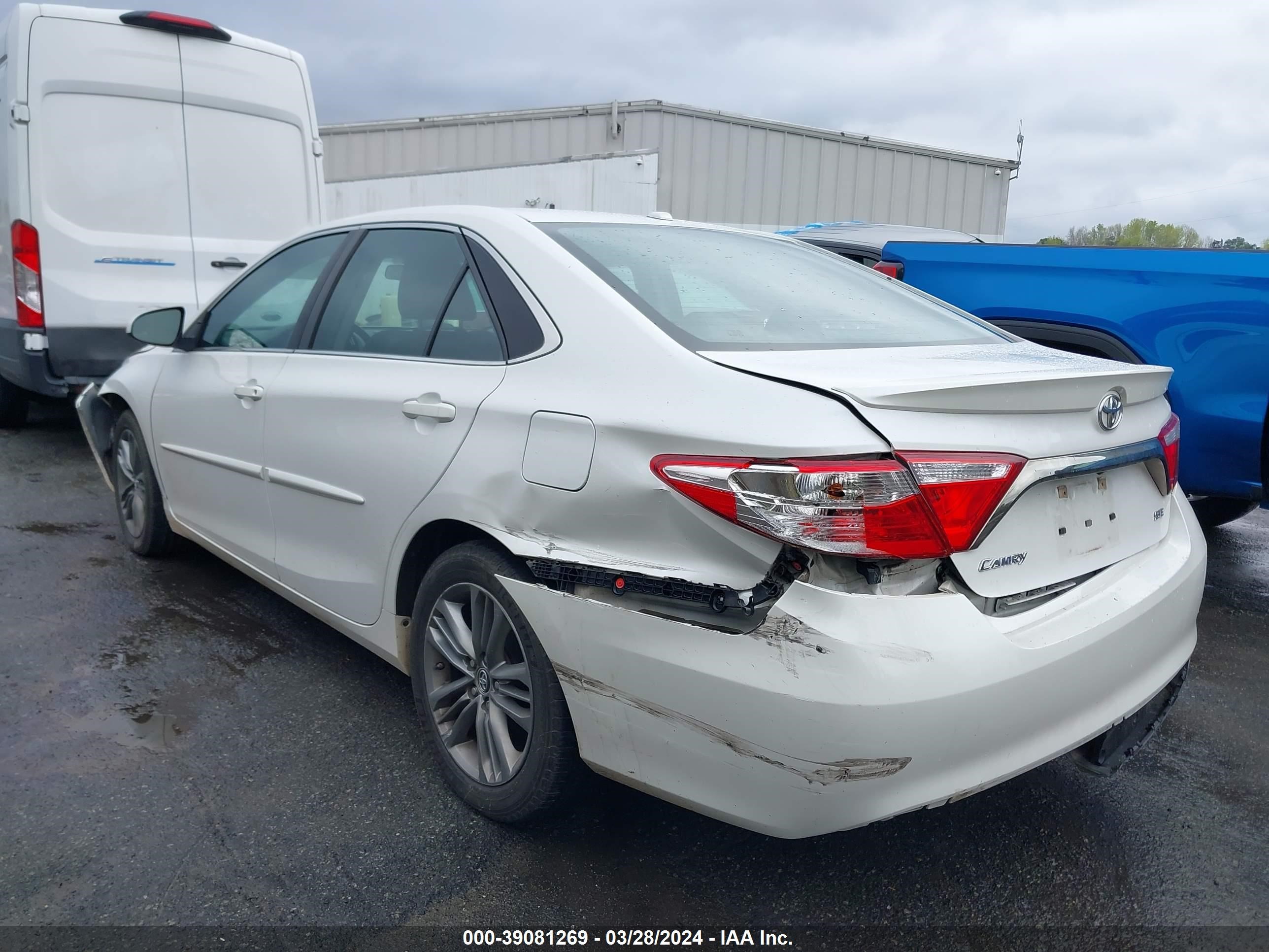 Photo 2 VIN: 4T1BF1FK1GU169710 - TOYOTA CAMRY 