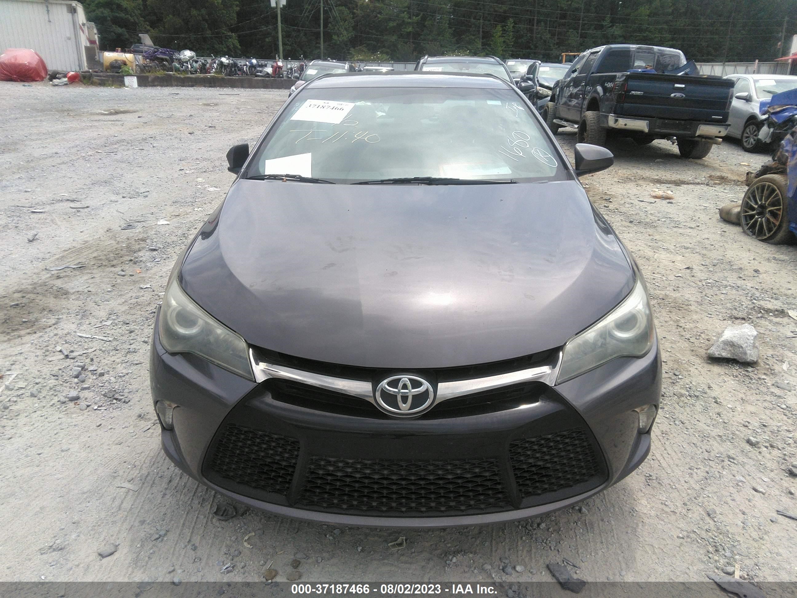 Photo 11 VIN: 4T1BF1FK1GU251680 - TOYOTA CAMRY 