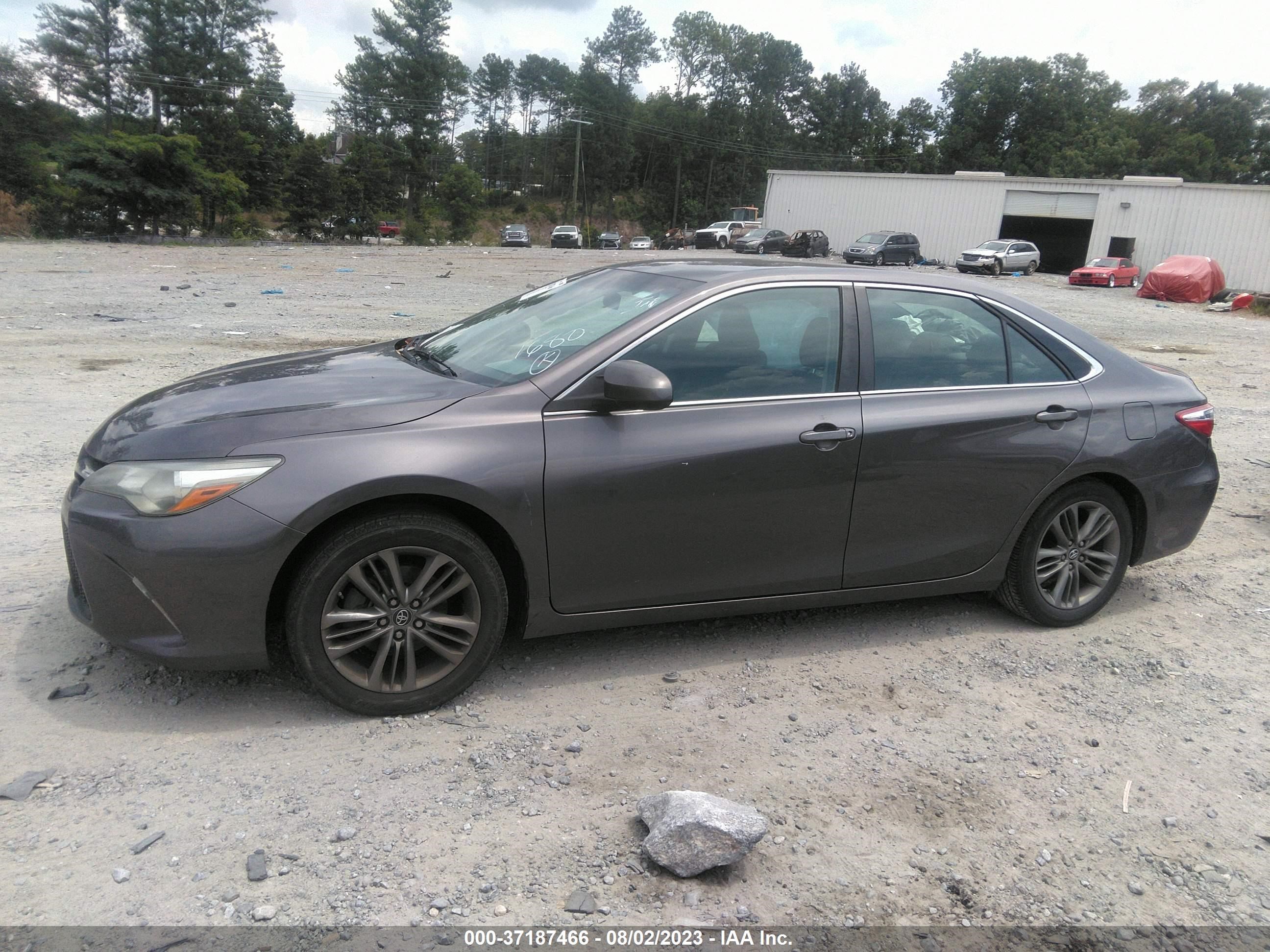 Photo 13 VIN: 4T1BF1FK1GU251680 - TOYOTA CAMRY 