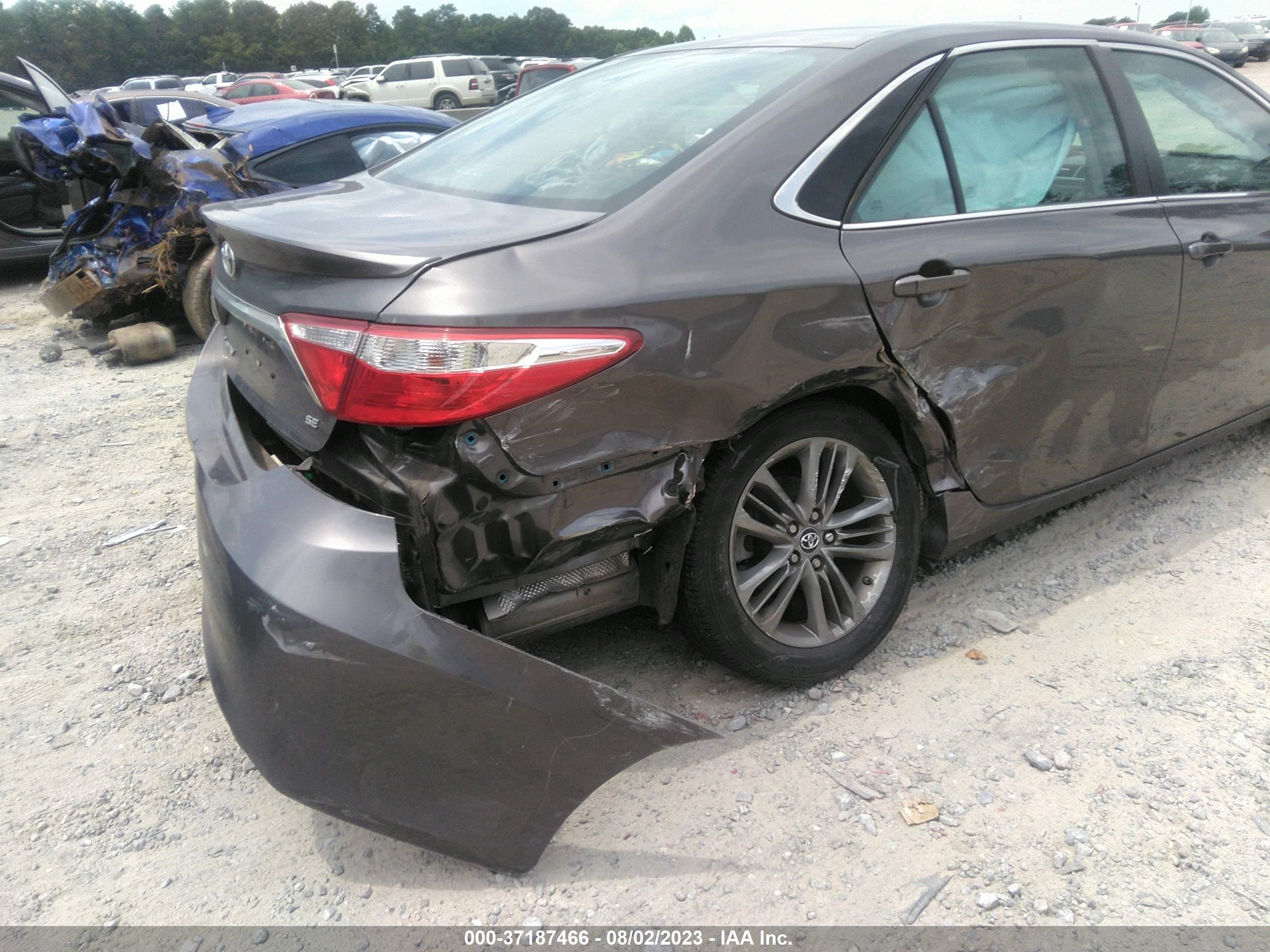 Photo 5 VIN: 4T1BF1FK1GU251680 - TOYOTA CAMRY 