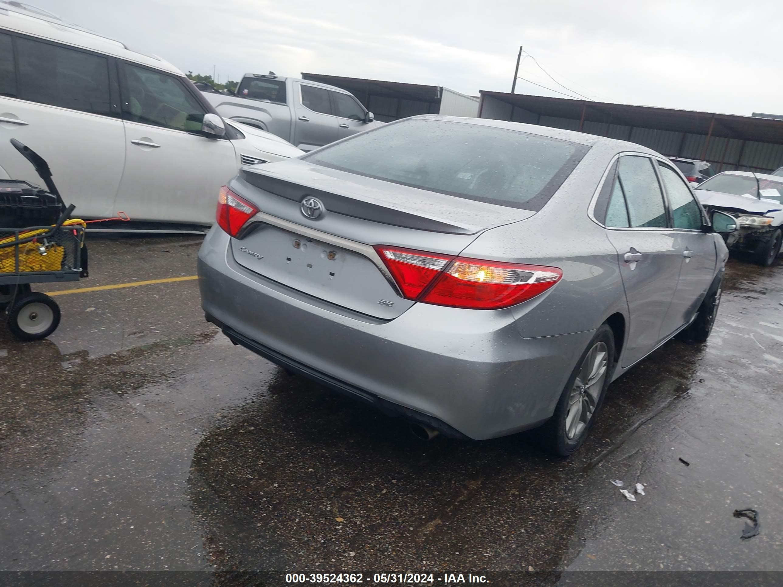 Photo 3 VIN: 4T1BF1FK1GU264087 - TOYOTA CAMRY 