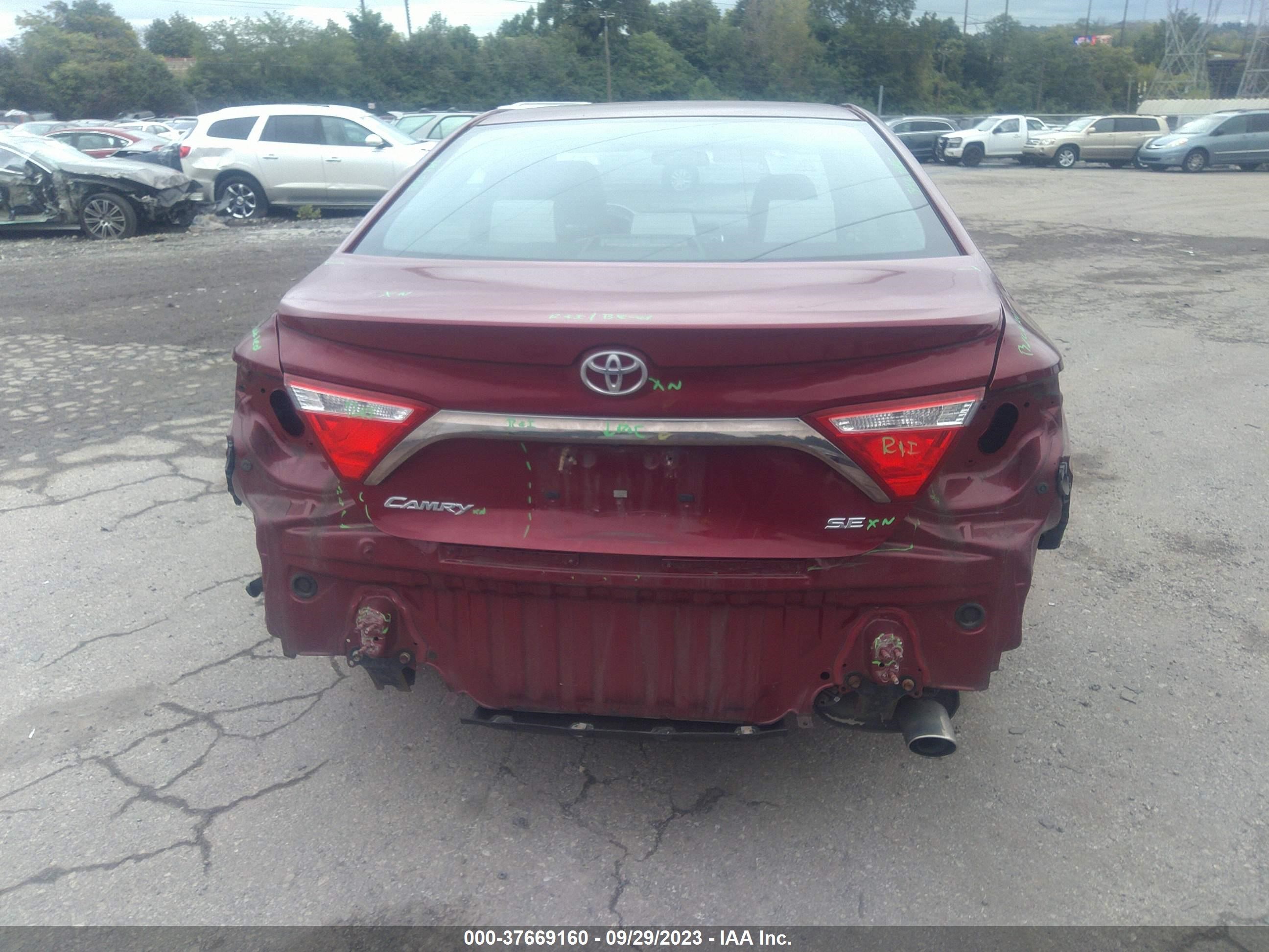 Photo 15 VIN: 4T1BF1FK1GU510779 - TOYOTA CAMRY 