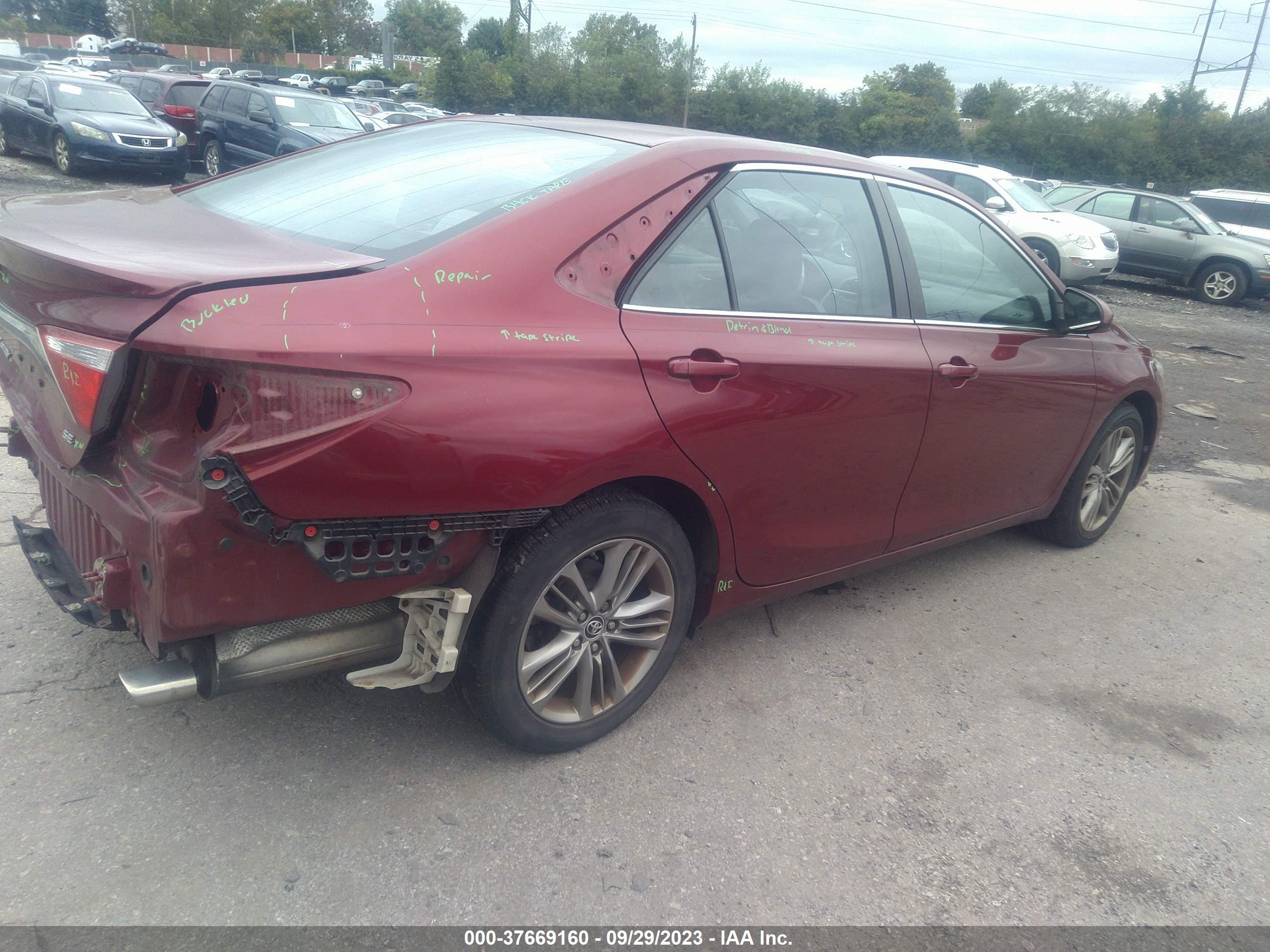 Photo 3 VIN: 4T1BF1FK1GU510779 - TOYOTA CAMRY 