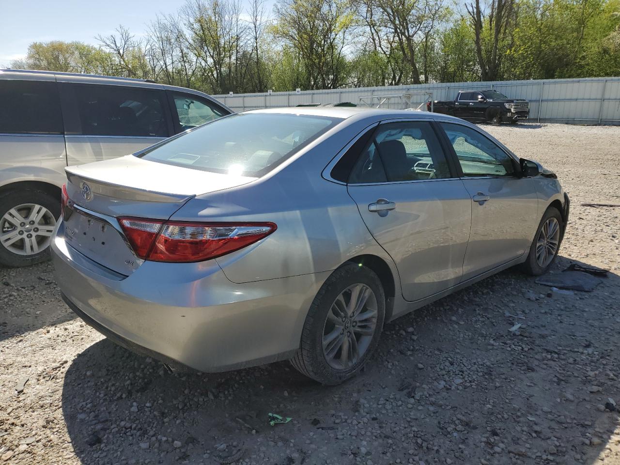 Photo 2 VIN: 4T1BF1FK1GU593744 - TOYOTA CAMRY 