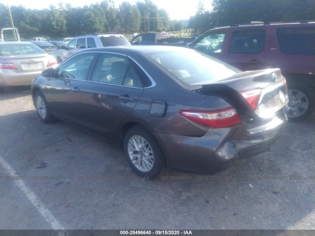 Photo 2 VIN: 4T1BF1FK1GU611000 - TOYOTA CAMRY 