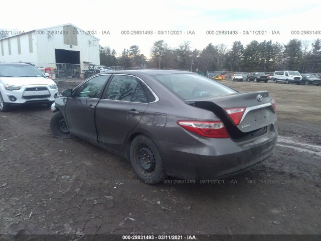 Photo 2 VIN: 4T1BF1FK1HU299603 - TOYOTA CAMRY 