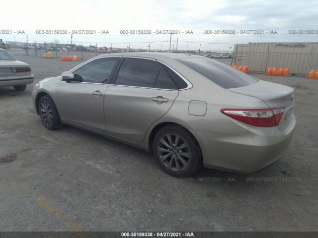 Photo 2 VIN: 4T1BF1FK1HU300684 - TOYOTA CAMRY 