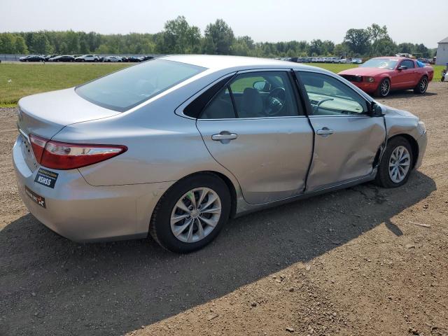 Photo 2 VIN: 4T1BF1FK1HU333992 - TOYOTA CAMRY LE 