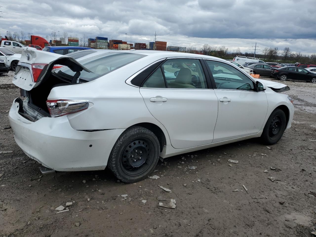 Photo 2 VIN: 4T1BF1FK1HU351487 - TOYOTA CAMRY 