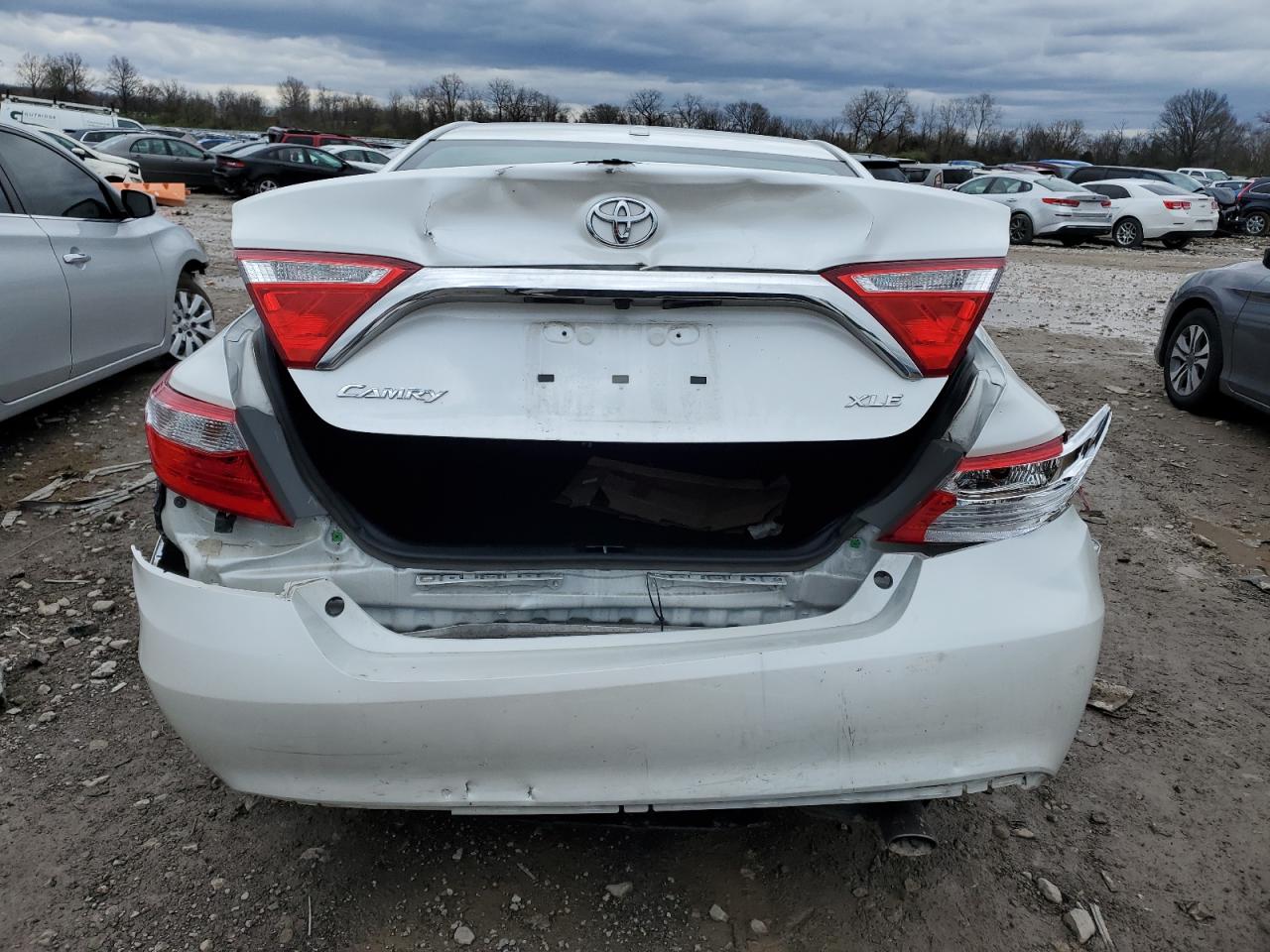 Photo 5 VIN: 4T1BF1FK1HU351487 - TOYOTA CAMRY 