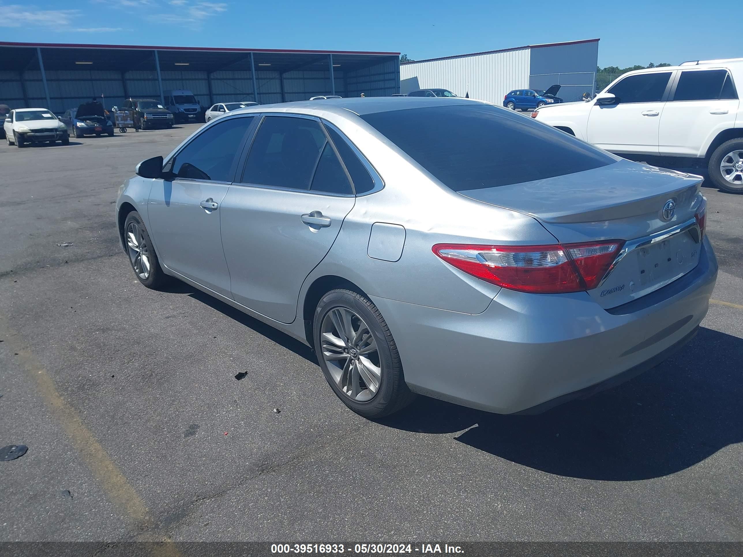 Photo 2 VIN: 4T1BF1FK1HU396638 - TOYOTA CAMRY 