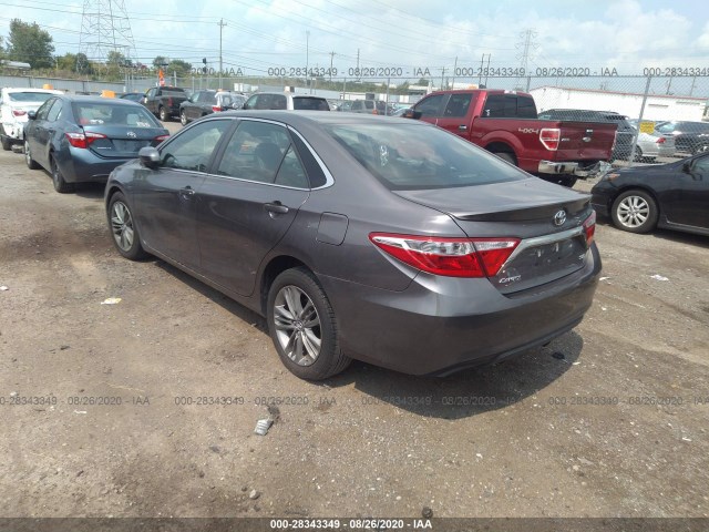 Photo 2 VIN: 4T1BF1FK1HU640207 - TOYOTA CAMRY 