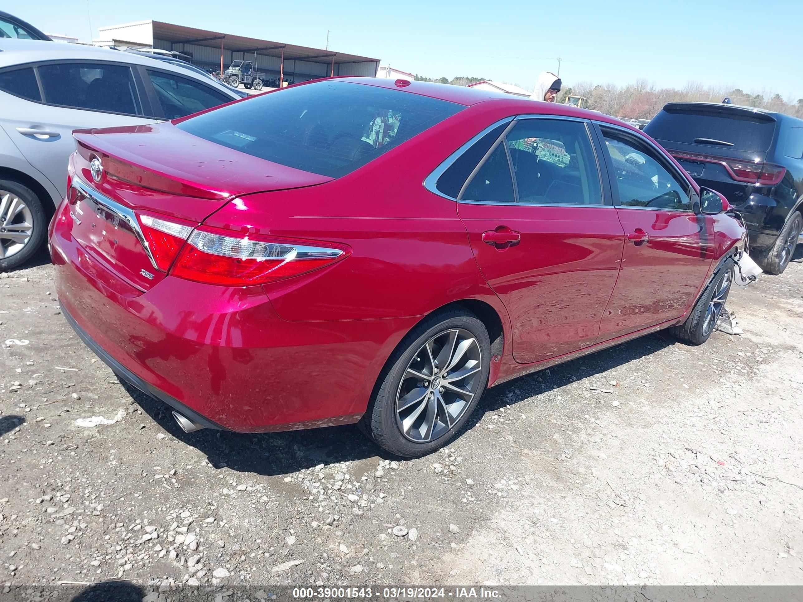 Photo 3 VIN: 4T1BF1FK1HU646587 - TOYOTA CAMRY 