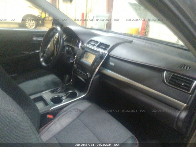 Photo 4 VIN: 4T1BF1FK1HU679623 - TOYOTA CAMRY 