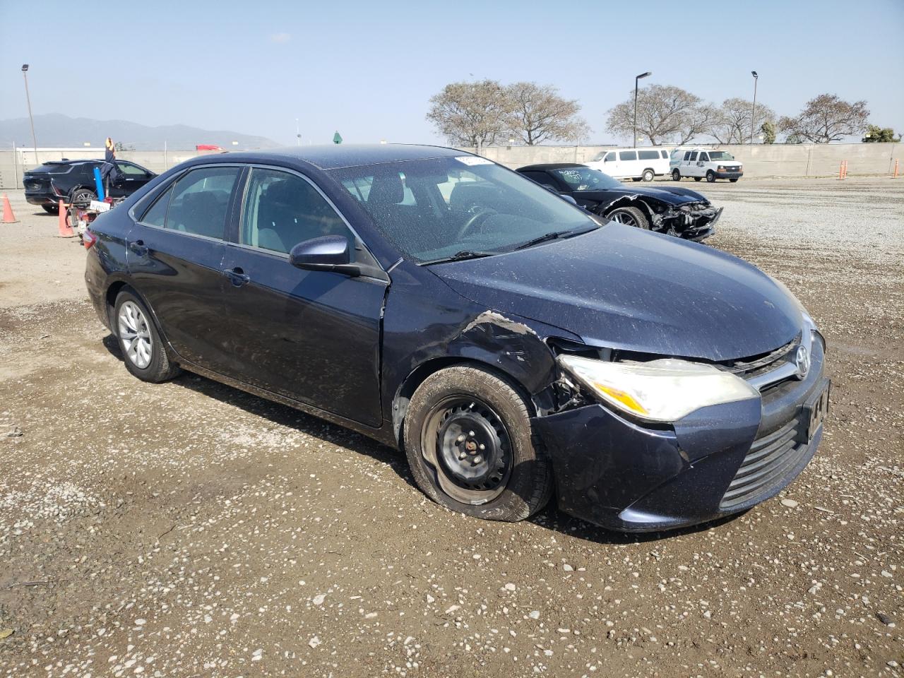 Photo 3 VIN: 4T1BF1FK1HU693196 - TOYOTA CAMRY 