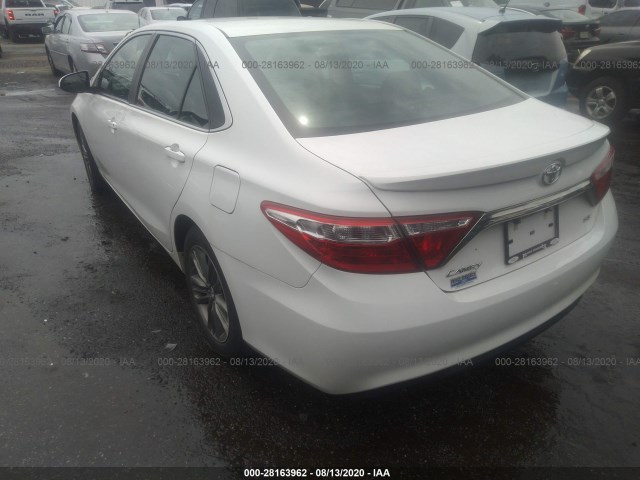 Photo 2 VIN: 4T1BF1FK1HU696096 - TOYOTA CAMRY 