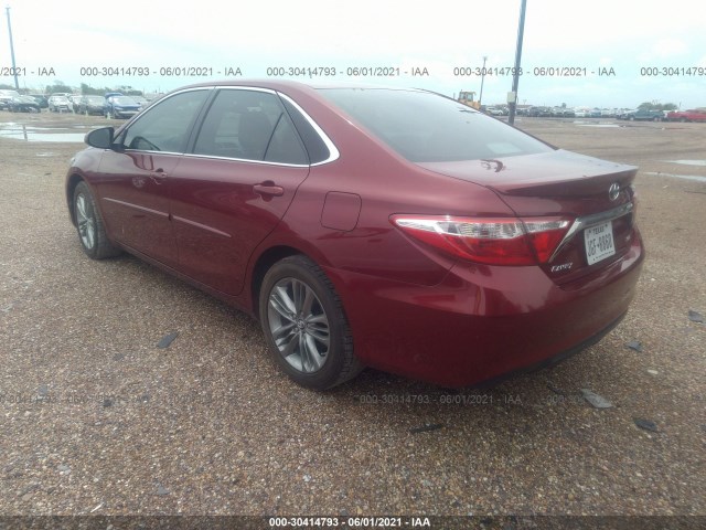 Photo 2 VIN: 4T1BF1FK1HU726388 - TOYOTA CAMRY 