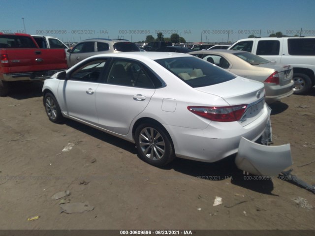 Photo 2 VIN: 4T1BF1FK1HU729825 - TOYOTA CAMRY 