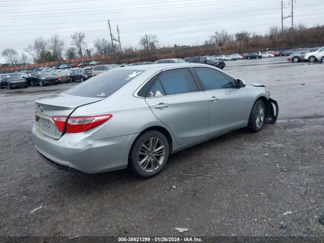 Photo 3 VIN: 4T1BF1FK1HU743496 - TOYOTA CAMRY 