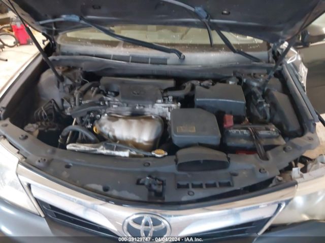 Photo 9 VIN: 4T1BF1FK2CU002735 - TOYOTA CAMRY 