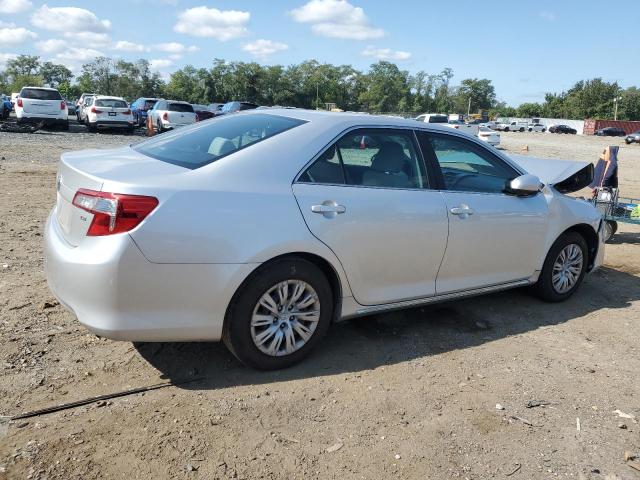 Photo 2 VIN: 4T1BF1FK2CU006087 - TOYOTA CAMRY BASE 