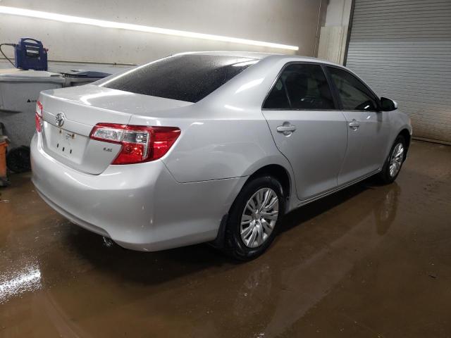 Photo 2 VIN: 4T1BF1FK2CU014531 - TOYOTA CAMRY 