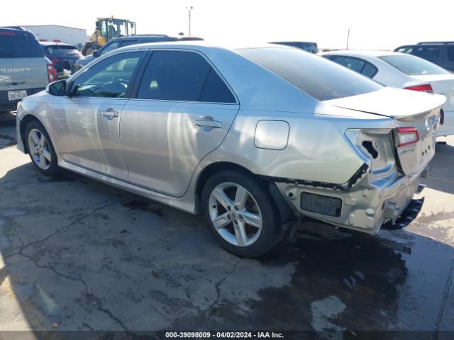 Photo 2 VIN: 4T1BF1FK2CU027862 - TOYOTA CAMRY 