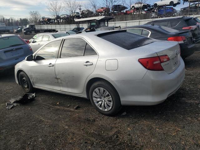 Photo 1 VIN: 4T1BF1FK2CU036660 - TOYOTA CAMRY 