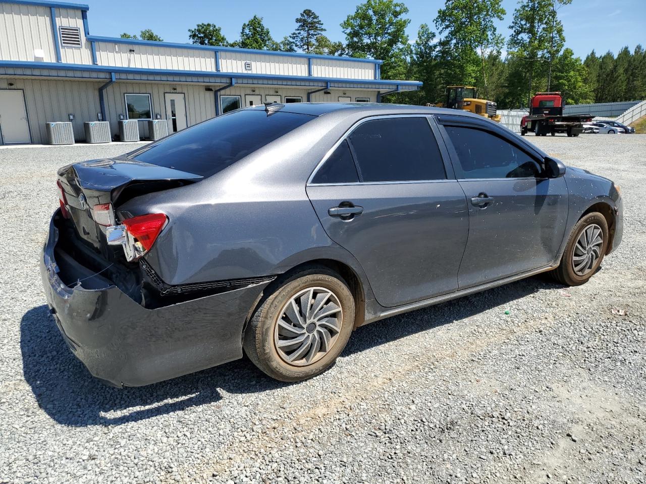 Photo 2 VIN: 4T1BF1FK2CU089004 - TOYOTA CAMRY 