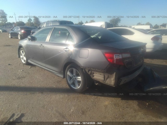 Photo 2 VIN: 4T1BF1FK2CU121630 - TOYOTA CAMRY 