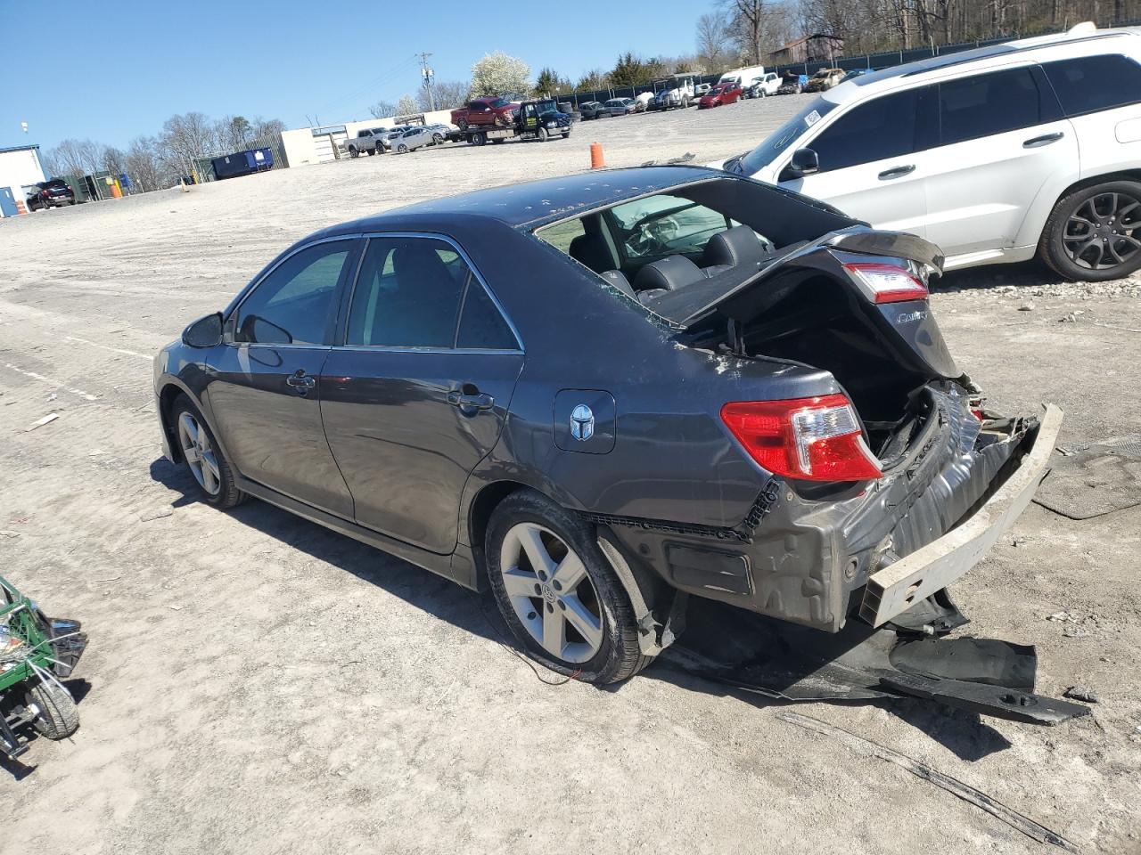 Photo 1 VIN: 4T1BF1FK2CU124723 - TOYOTA CAMRY 