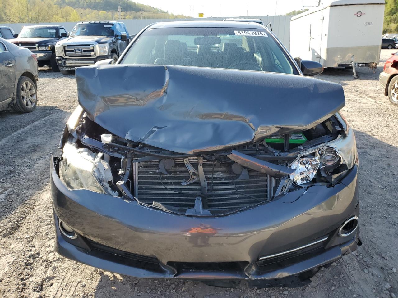 Photo 4 VIN: 4T1BF1FK2CU129131 - TOYOTA CAMRY 