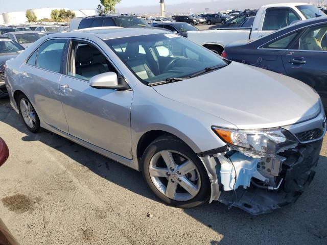 Photo 3 VIN: 4T1BF1FK2CU140405 - TOYOTA CAMRY BASE 