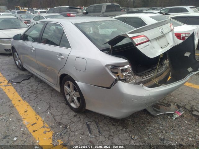 Photo 2 VIN: 4T1BF1FK2CU167023 - TOYOTA CAMRY 