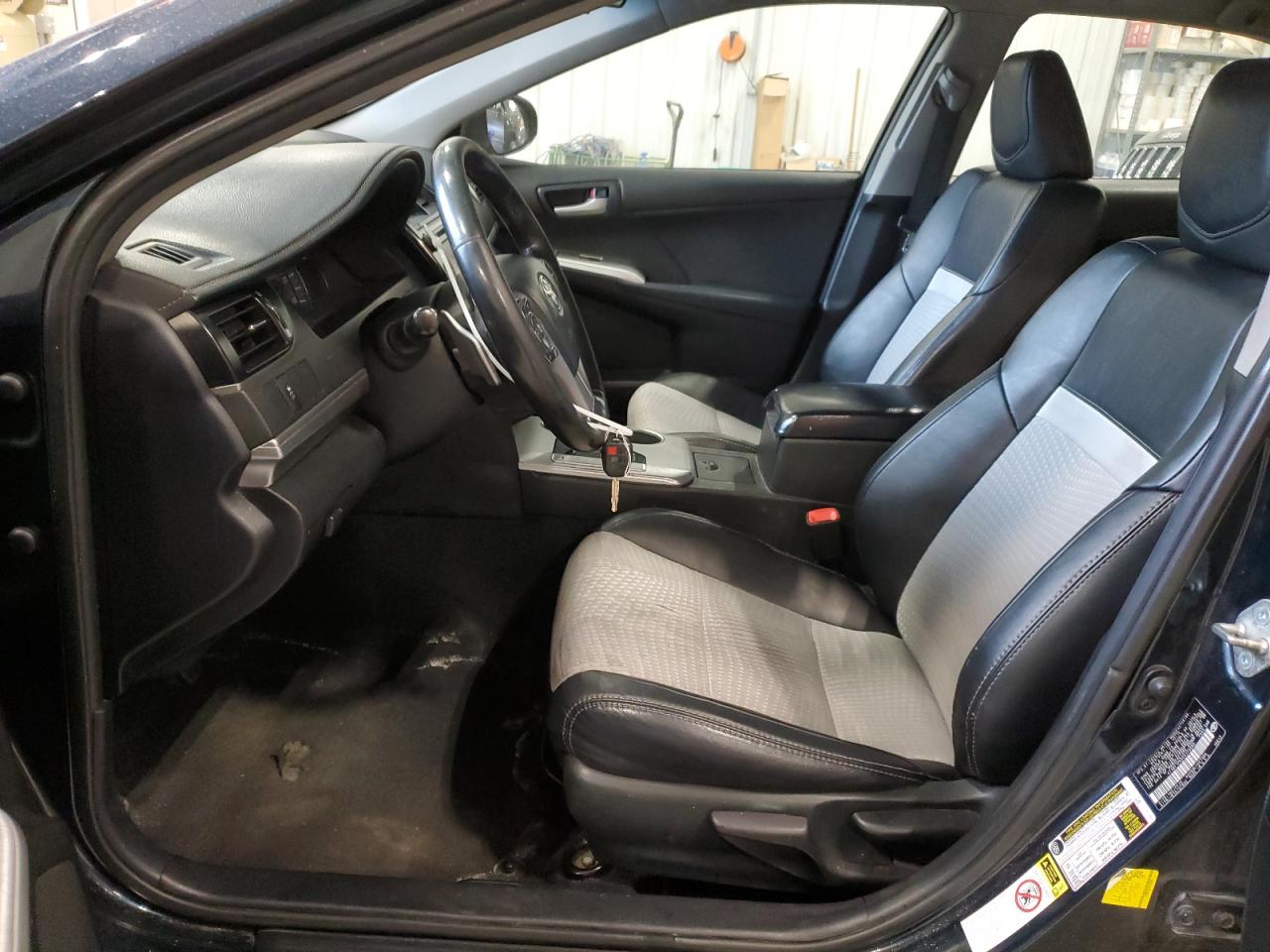 Photo 6 VIN: 4T1BF1FK2CU175560 - TOYOTA CAMRY 