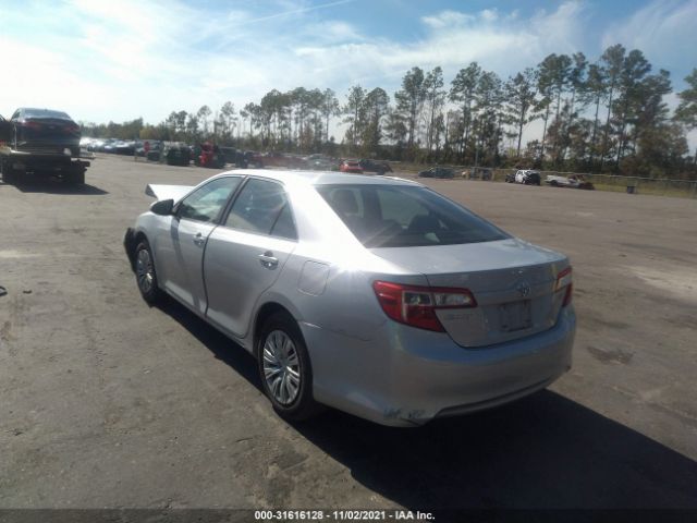 Photo 2 VIN: 4T1BF1FK2CU194237 - TOYOTA CAMRY 